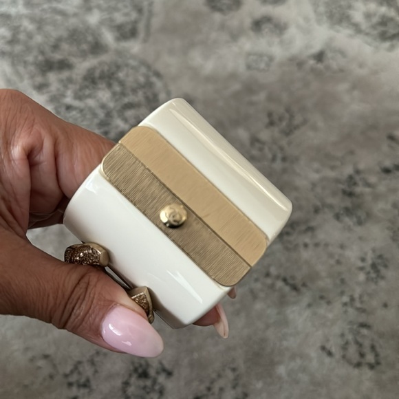 Chanel Cuff - Picture 6 of 10